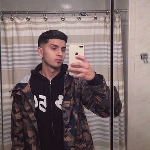 Meet your Posher, Eduardo